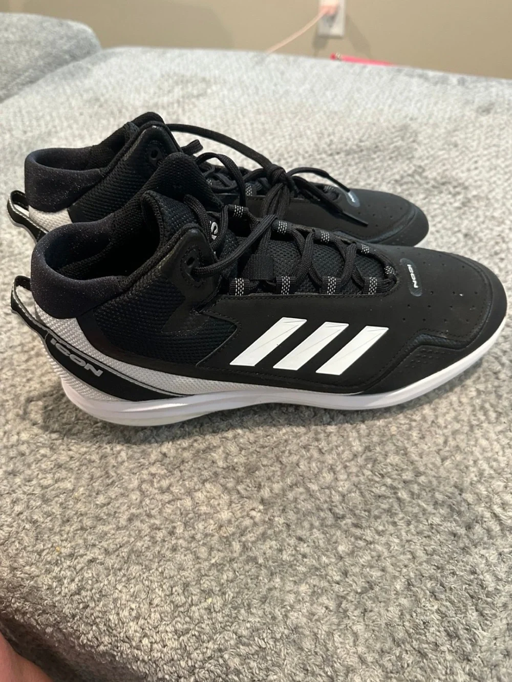 🆕Men’s Adidas Icon 4 MD Baseball Shoes Cleats Size 12